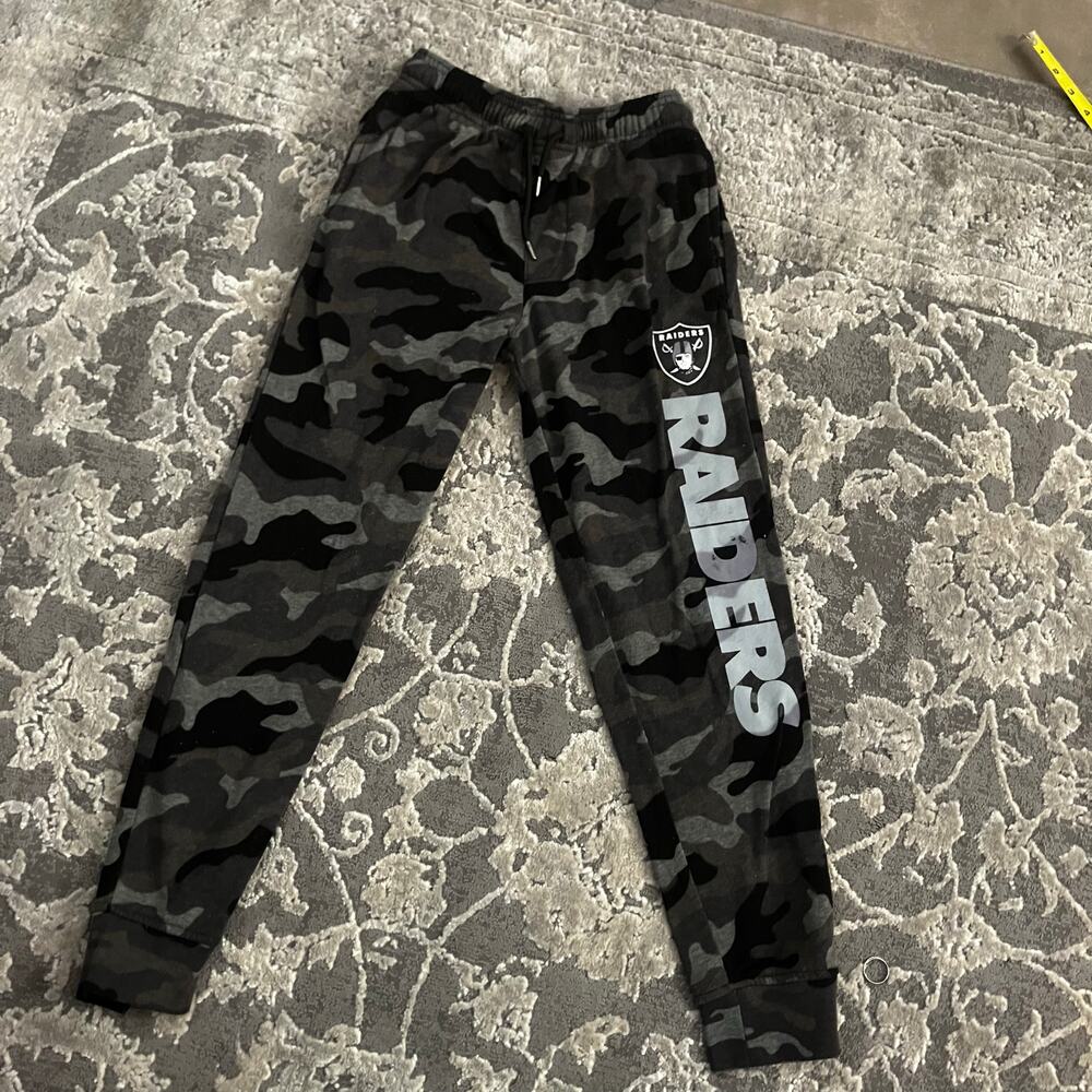 Las Vegas Raiders Camo Jogger Sweatpants Youth M 10-12 NFL Team Apparel Black